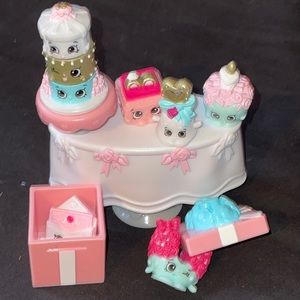 Shopkins Wedding Set Figurines